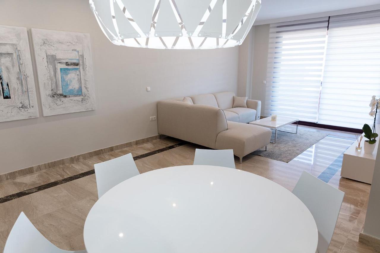 Marina Luxury Apartment Estepona Exterior photo