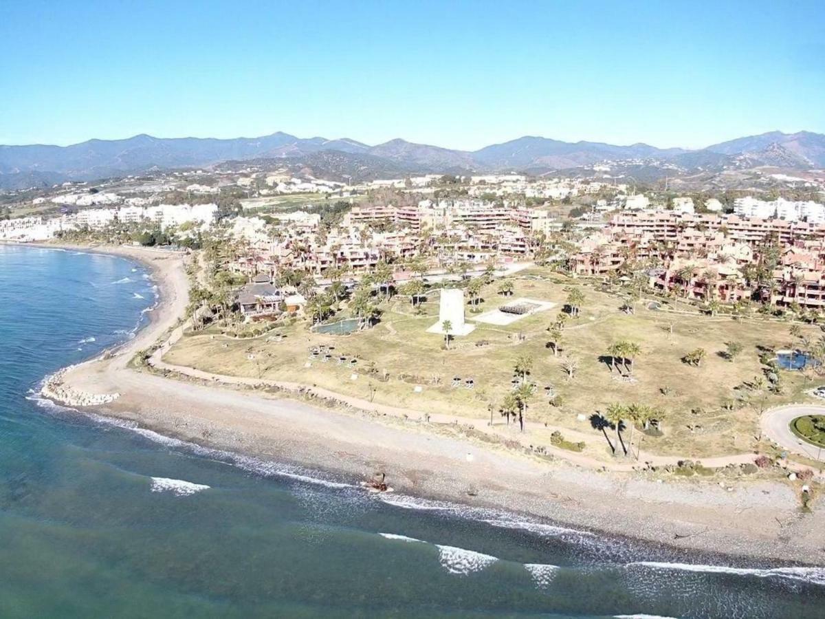 Marina Luxury Apartment Estepona Exterior photo
