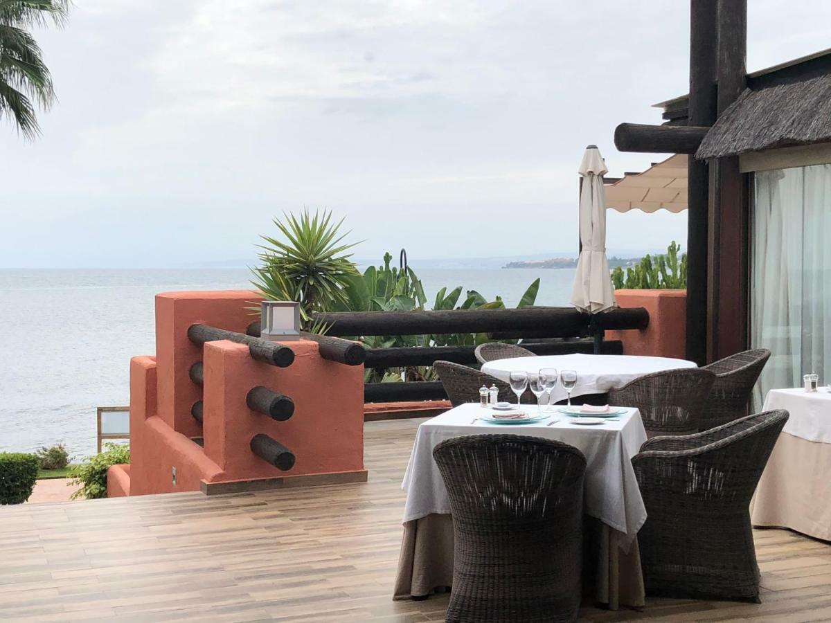 Marina Luxury Apartment Estepona Exterior photo